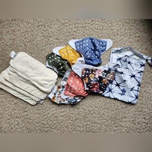7 Cloth Diapers with Liners and Wet Bag